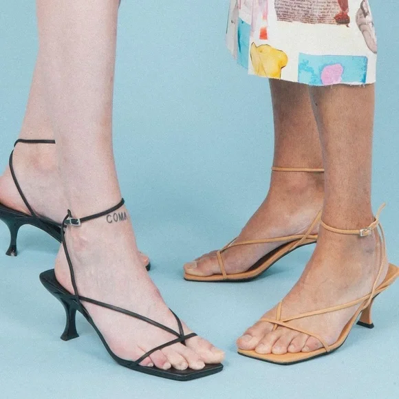 Jeffrey Campbell black strappy Fluxx kitten heels - Picture 11 of 11